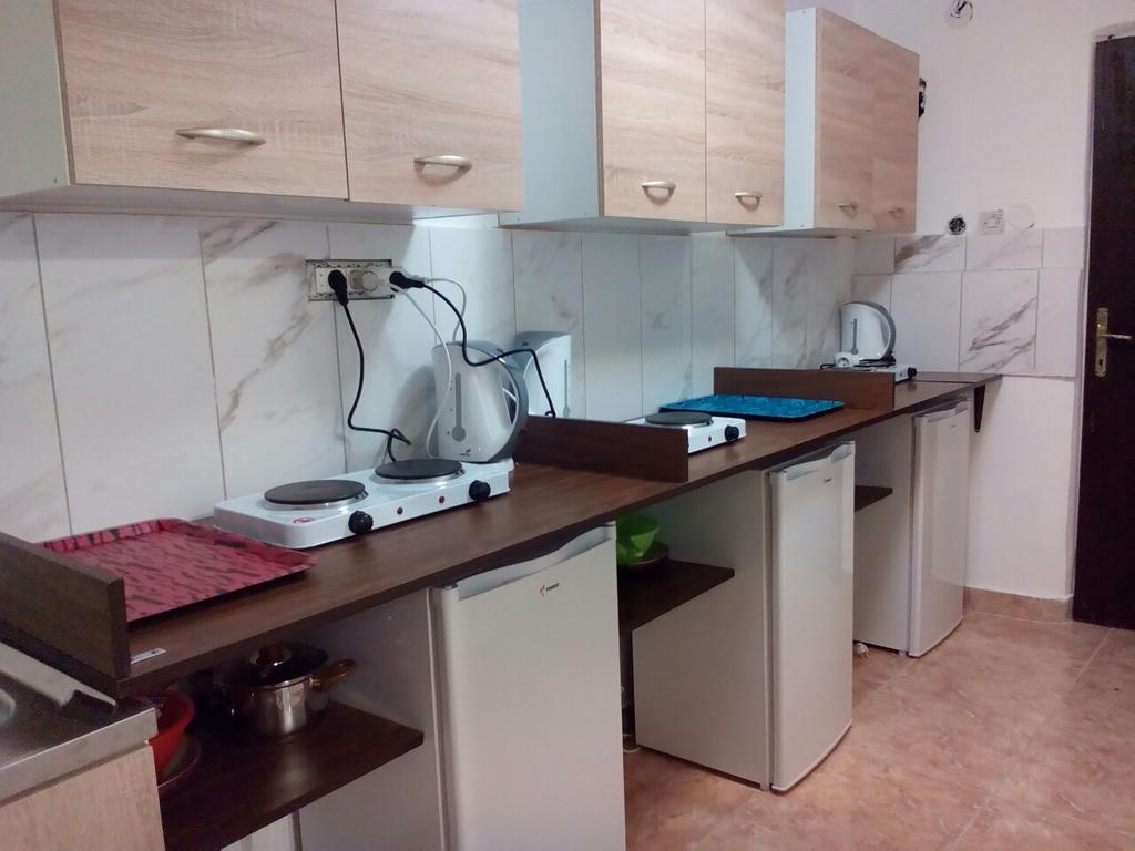 Apartments Idolga بار الغرفة الصورة