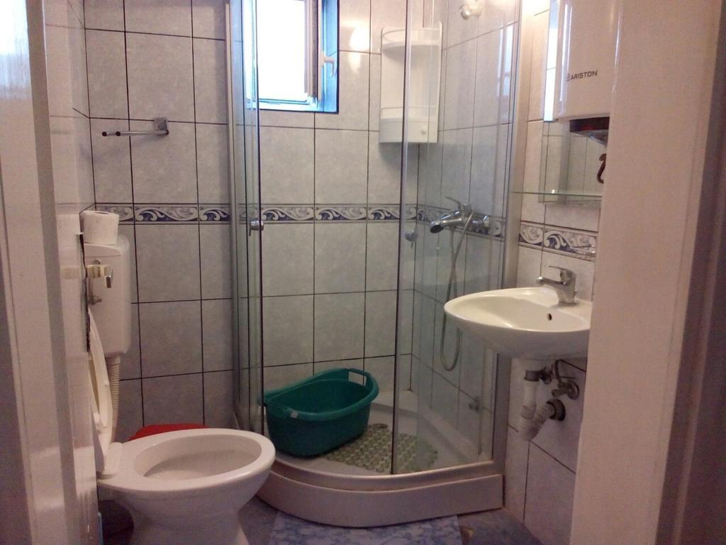 Apartments Idolga بار الغرفة الصورة