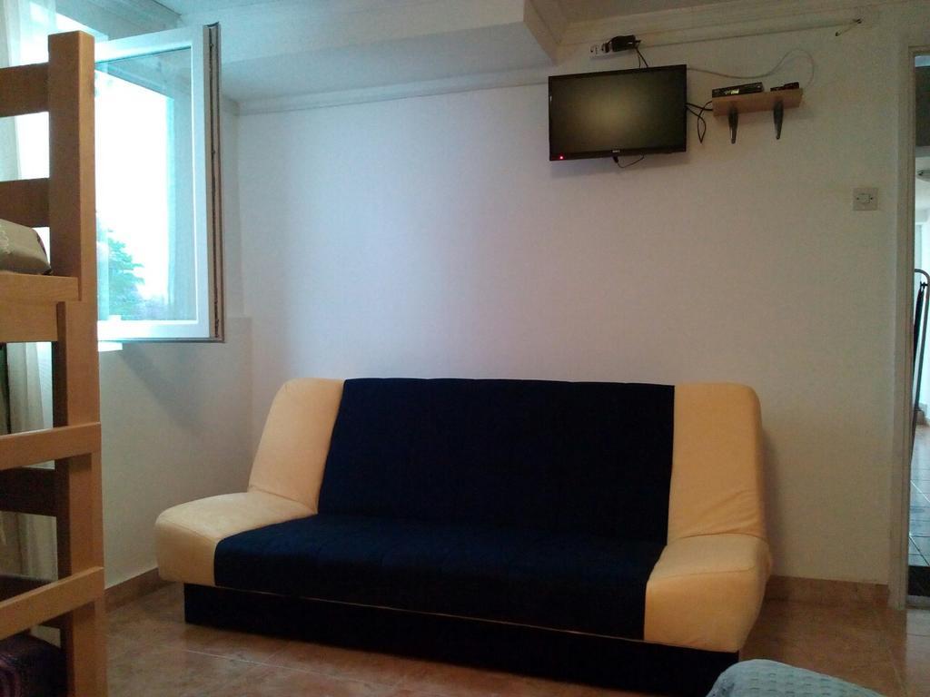 Apartments Idolga بار الغرفة الصورة